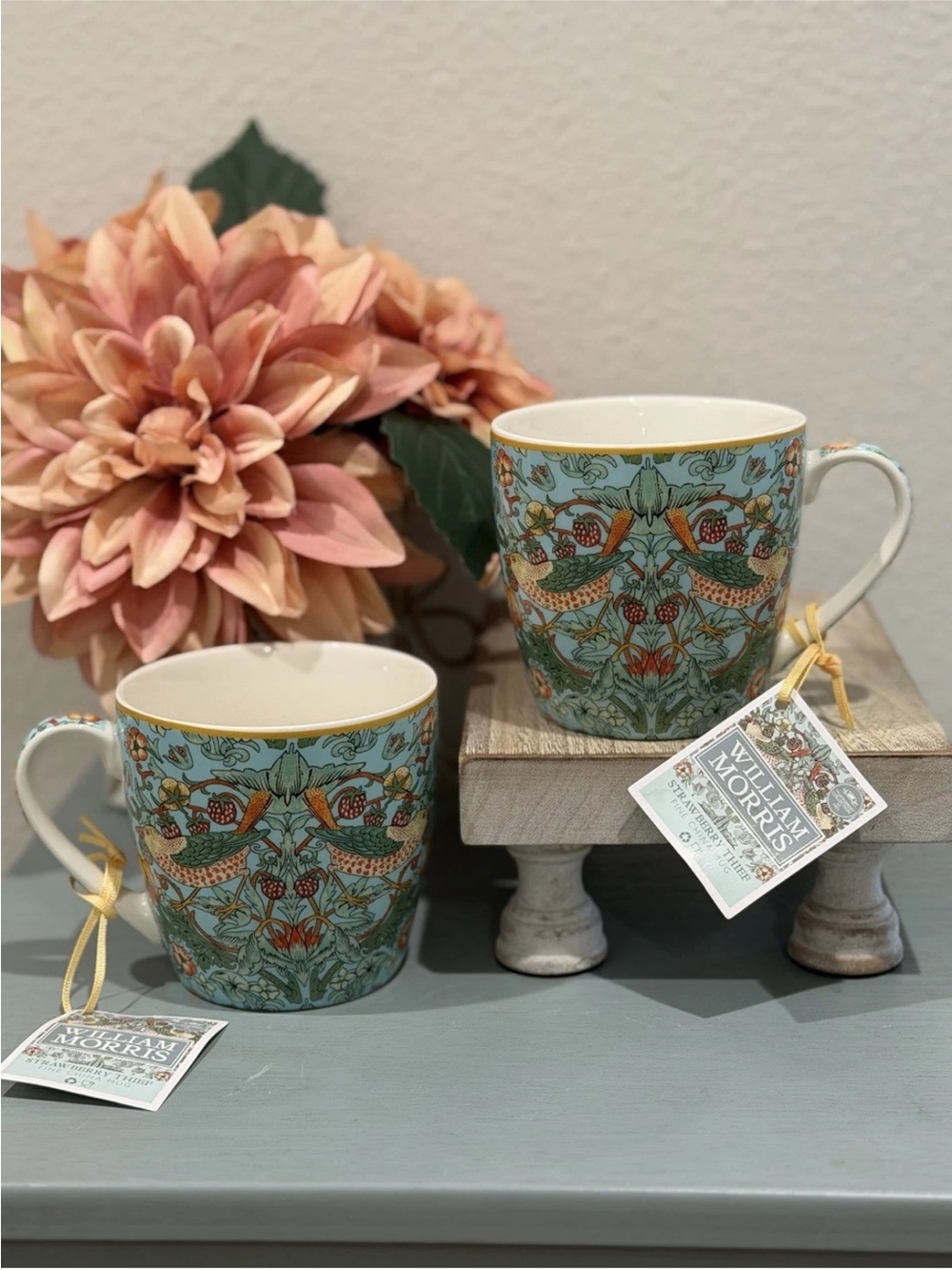 NEW! William Morris- Leonardo Collection STRAWBERRY THIEF-
Coffee/Tea Mug Set-2